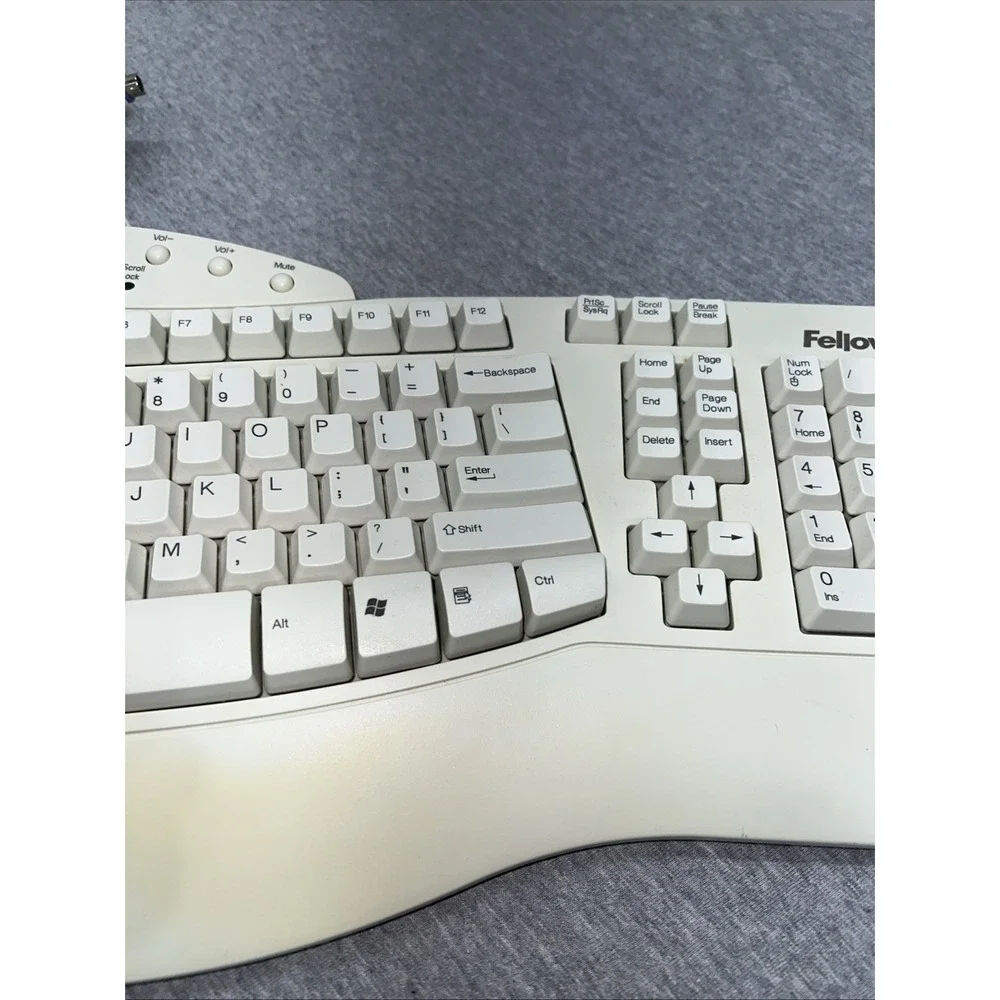 Fellowes Touchpad Keyboard KB-9938‎ PS/2 Keyboard